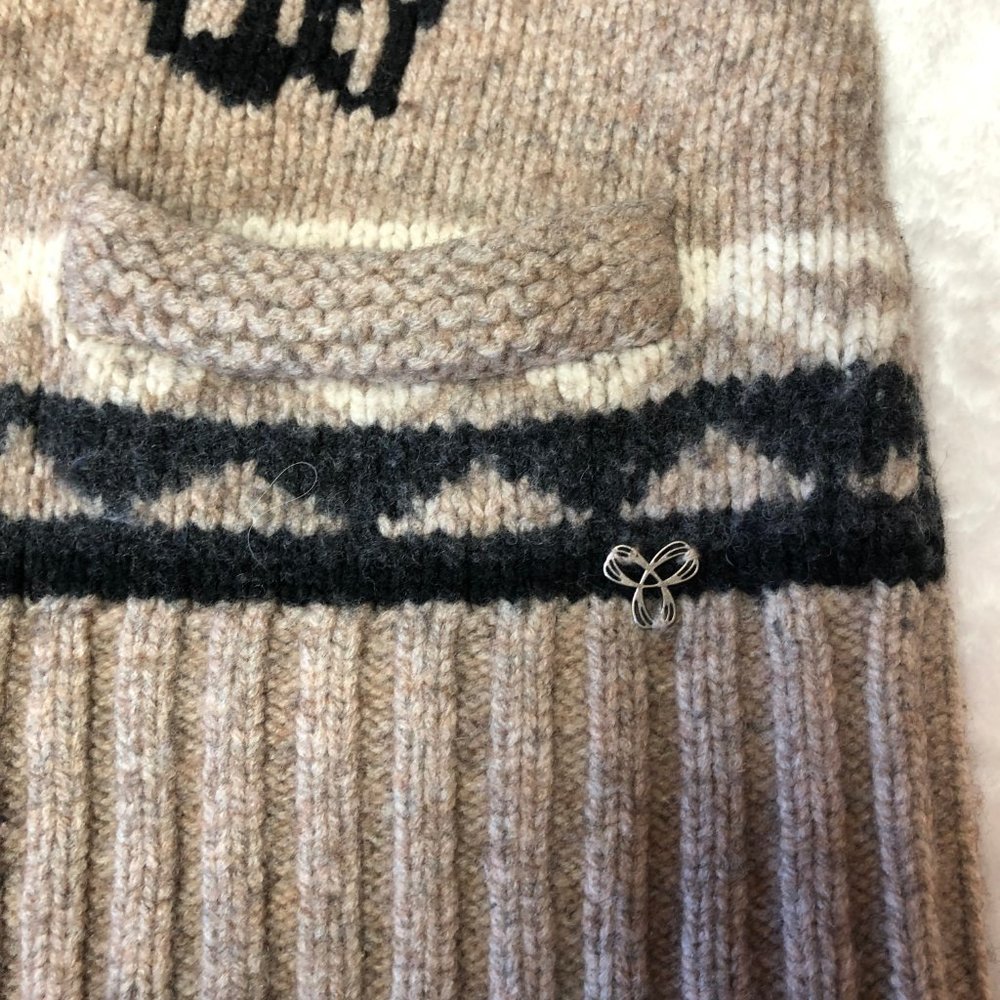 Aritzia TNA 100% Lambs wool Sea To Sky Knitted Horse Zip Up Cardigan Sweater MD - Picture 4 of 9